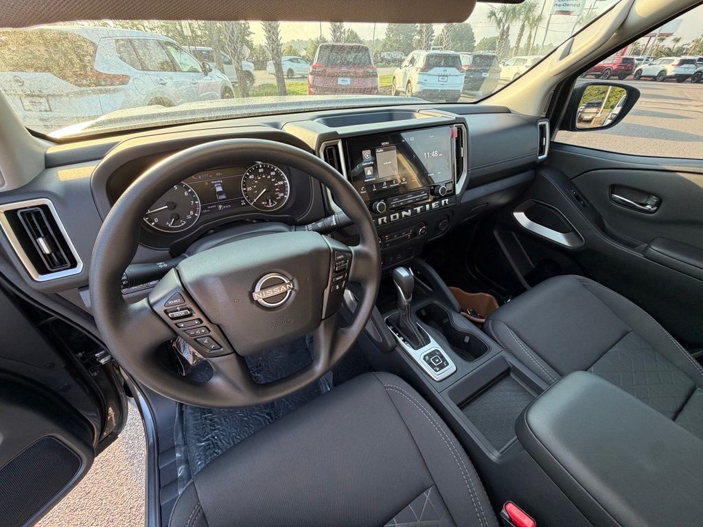 2026 Nissan Frontier SV - Photo 17