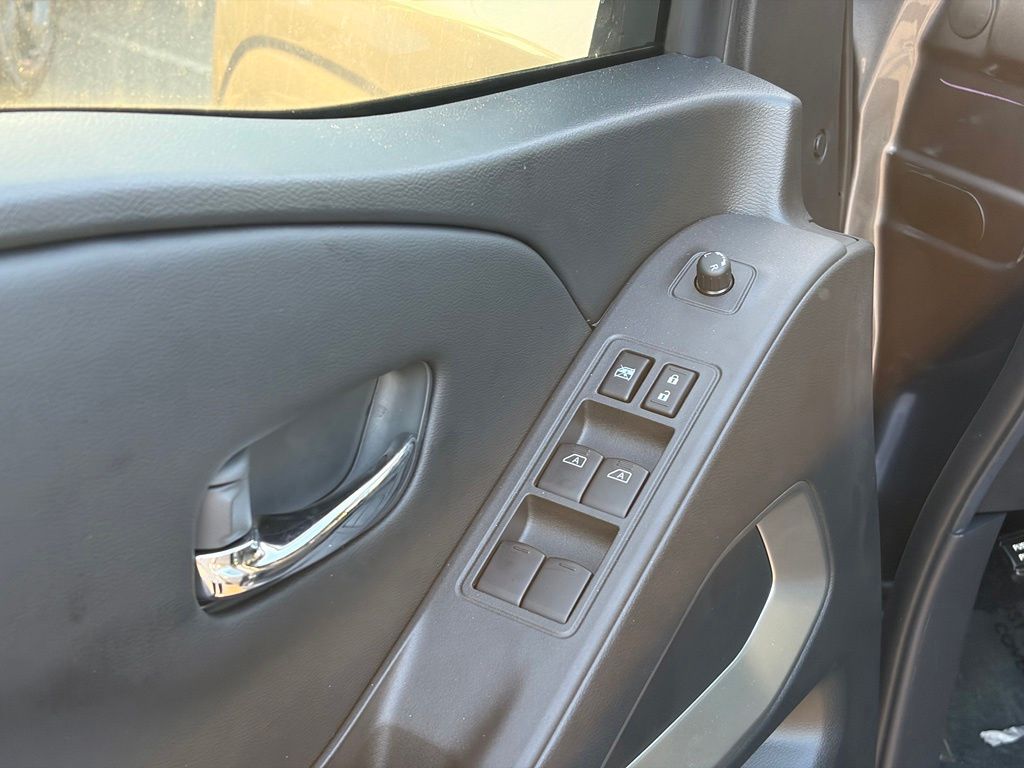 2026 Nissan Frontier SV - Photo 11