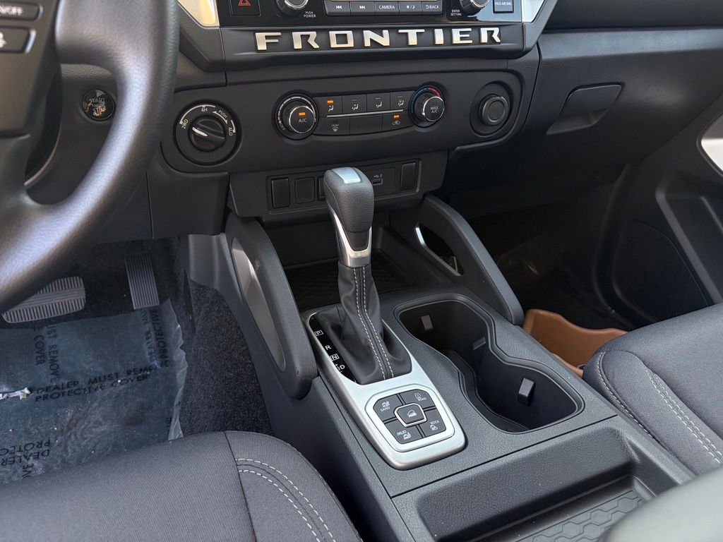 2026 Nissan Frontier SV - Photo 18