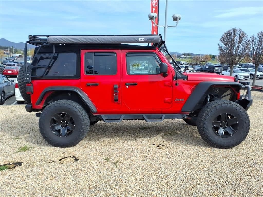 Used 2018 Jeep Wrangler Unlimited Rubicon SUV