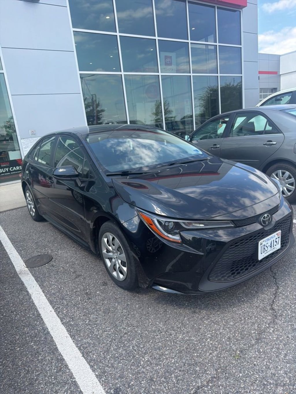Used 2021 Toyota Corolla LE Sedan