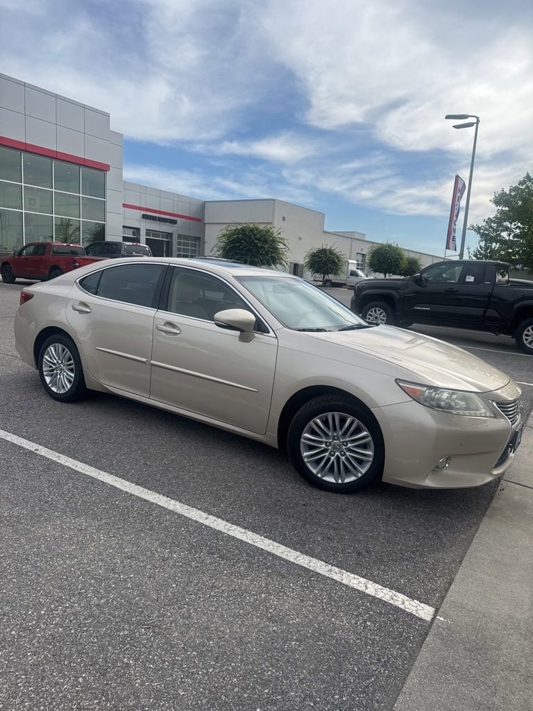 2013 Lexus ES