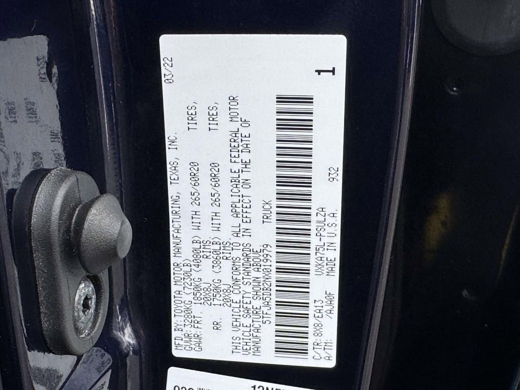 2022 Toyota Tundra Limited - Photo 26
