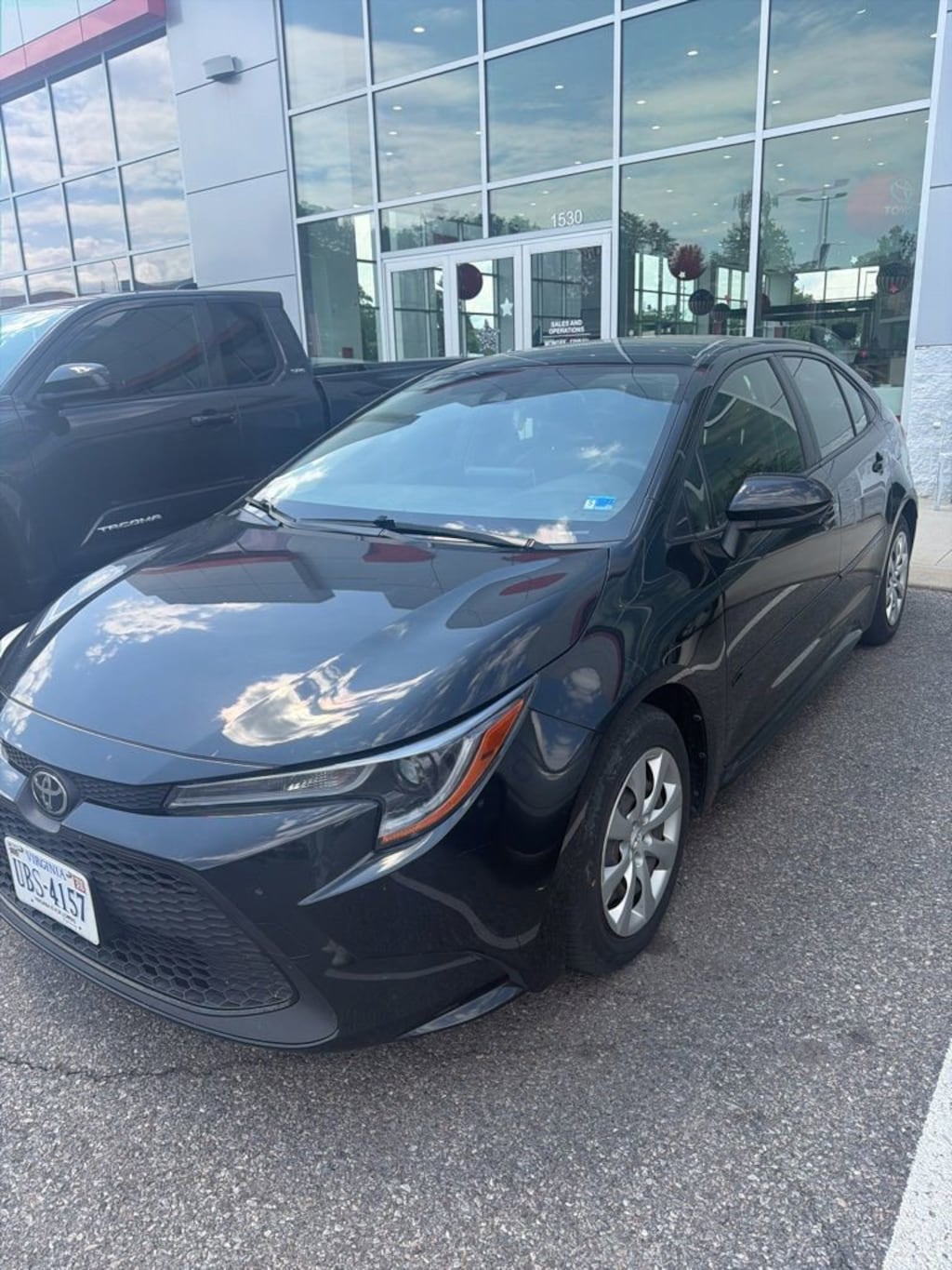 Used 2021 Toyota Corolla LE Sedan