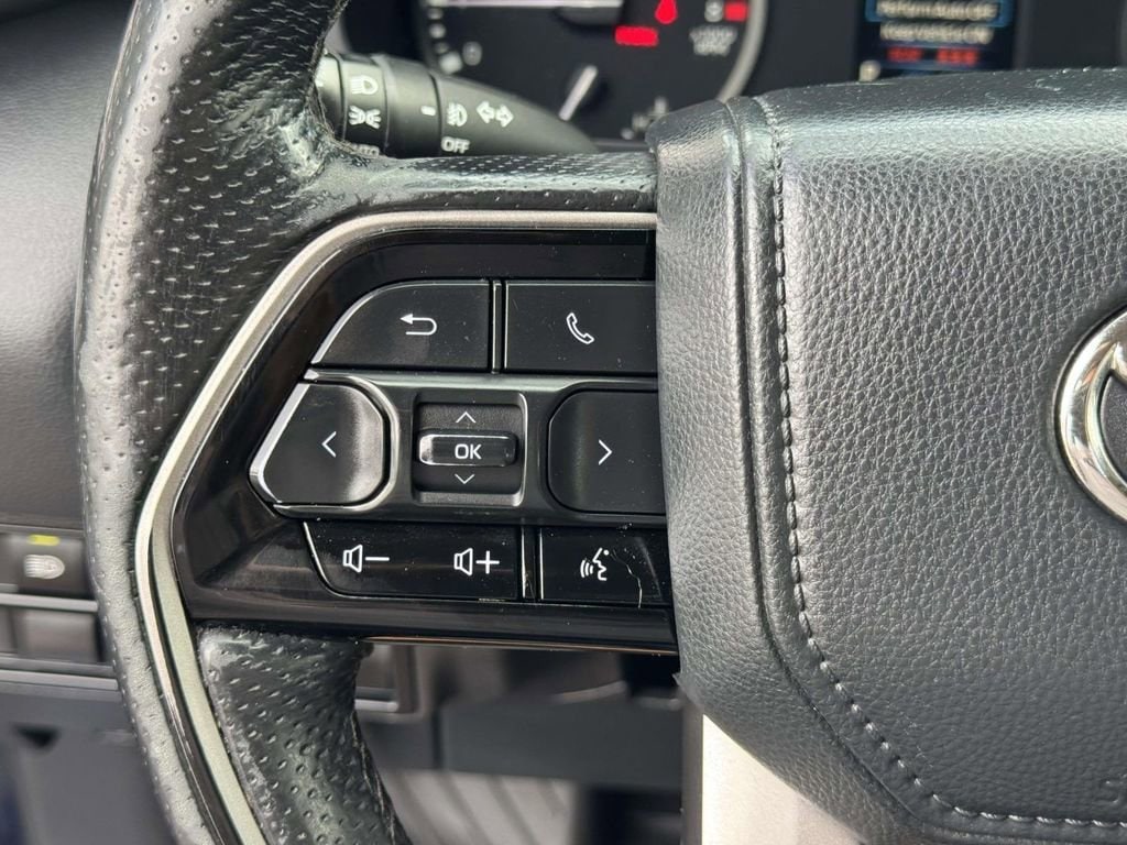 2022 Toyota Tundra Limited - Photo 10