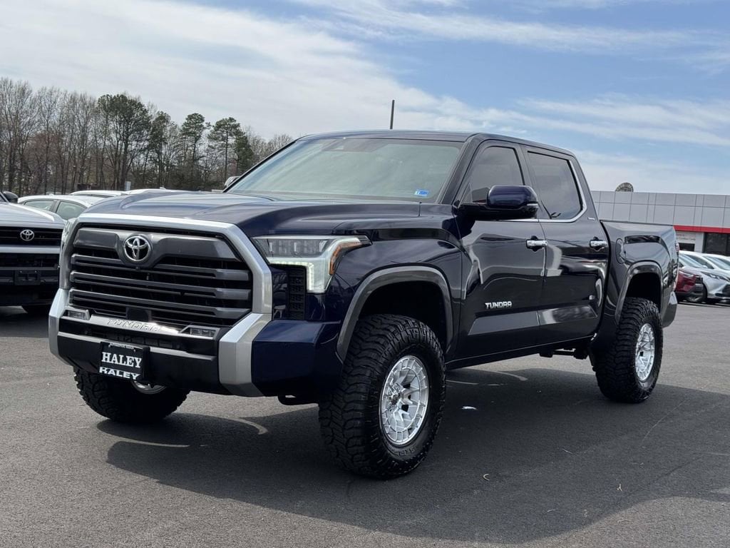 2022 Toyota Tundra Limited - Photo 23