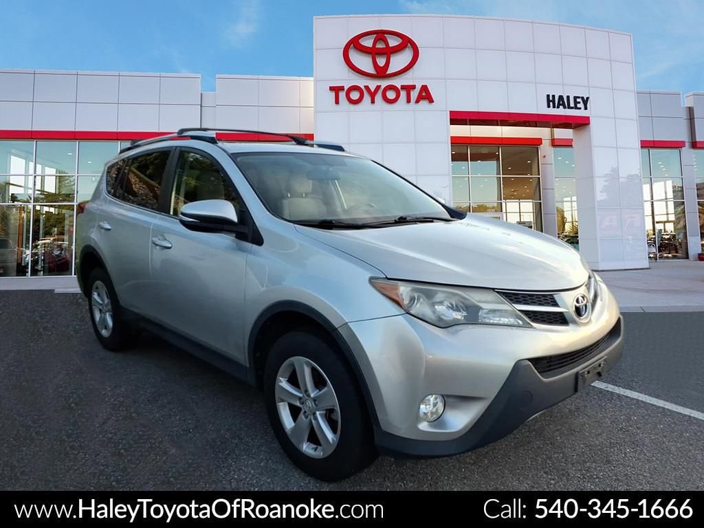 Used 2013 Toyota RAV4 XLE SUV
