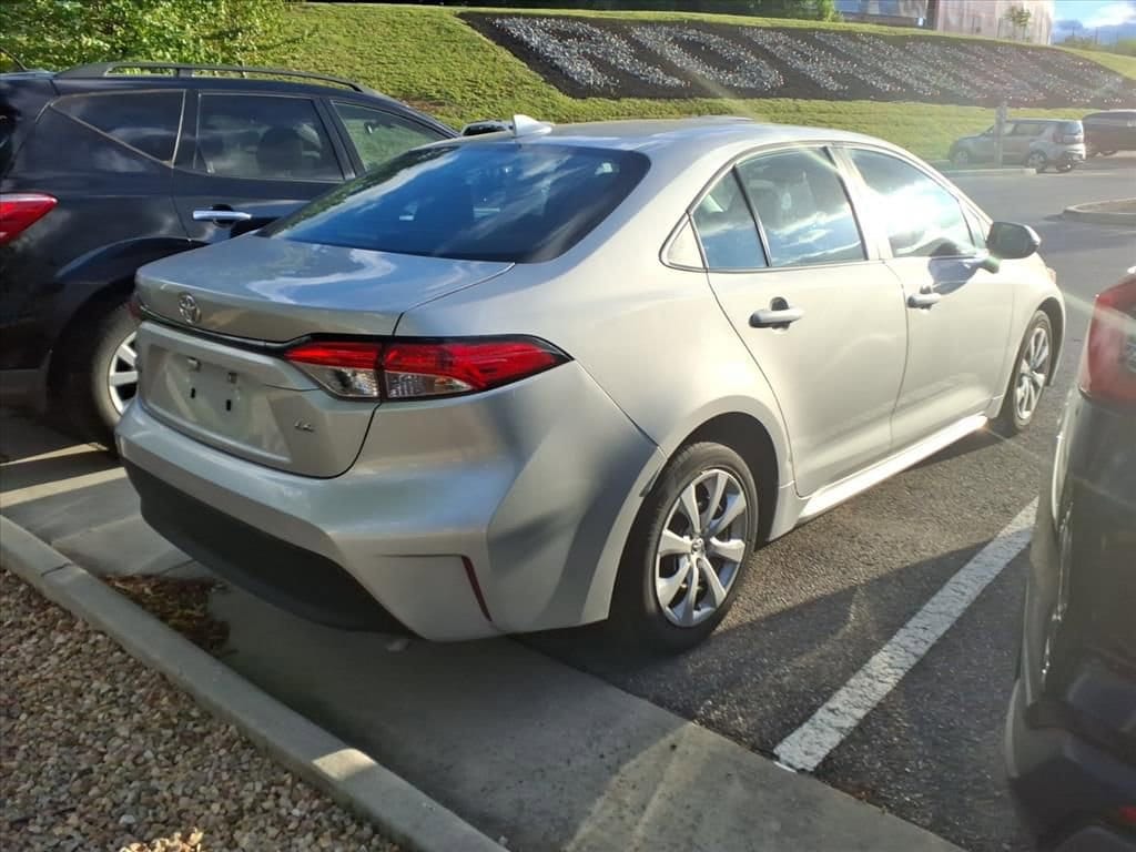 Used 2023 Toyota Corolla LE Sedan
