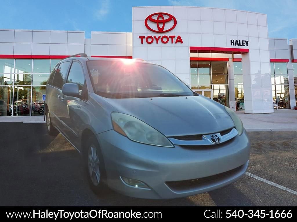 Used 2006 Toyota Sienna XLE Limited Van