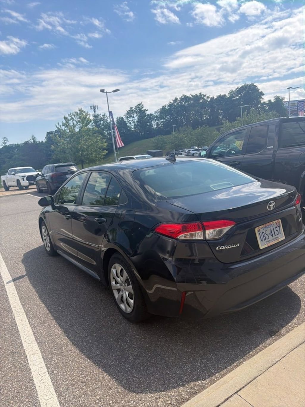 Used 2021 Toyota Corolla LE Sedan