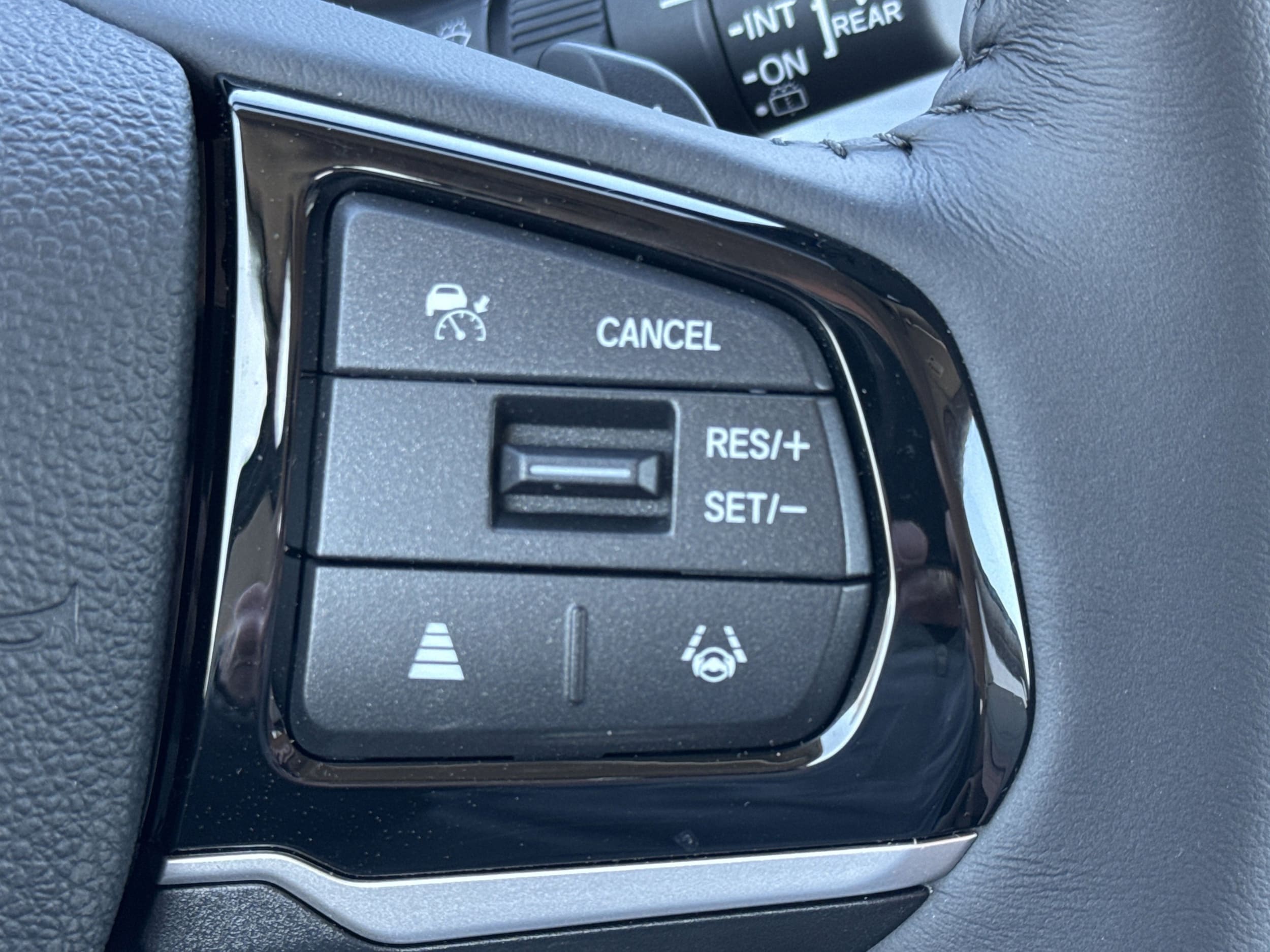 2026 Honda Odyssey EX-L - Photo 9
