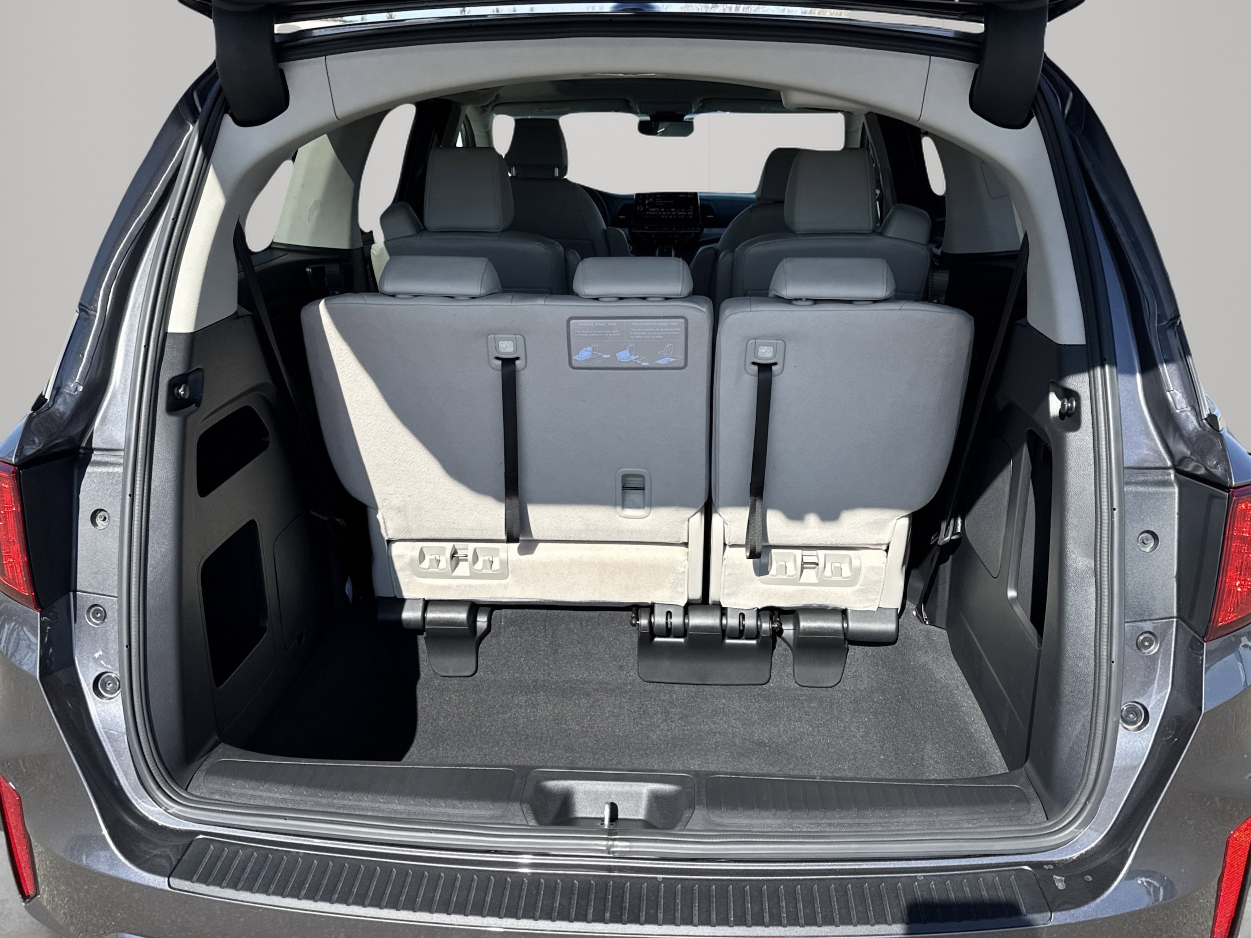 2026 Honda Odyssey EX-L - Photo 16