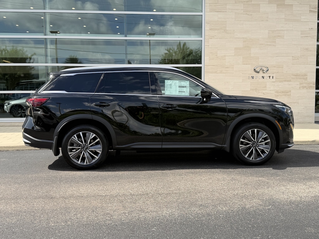 New 2027 INFINITI QX60 LUXE SUV