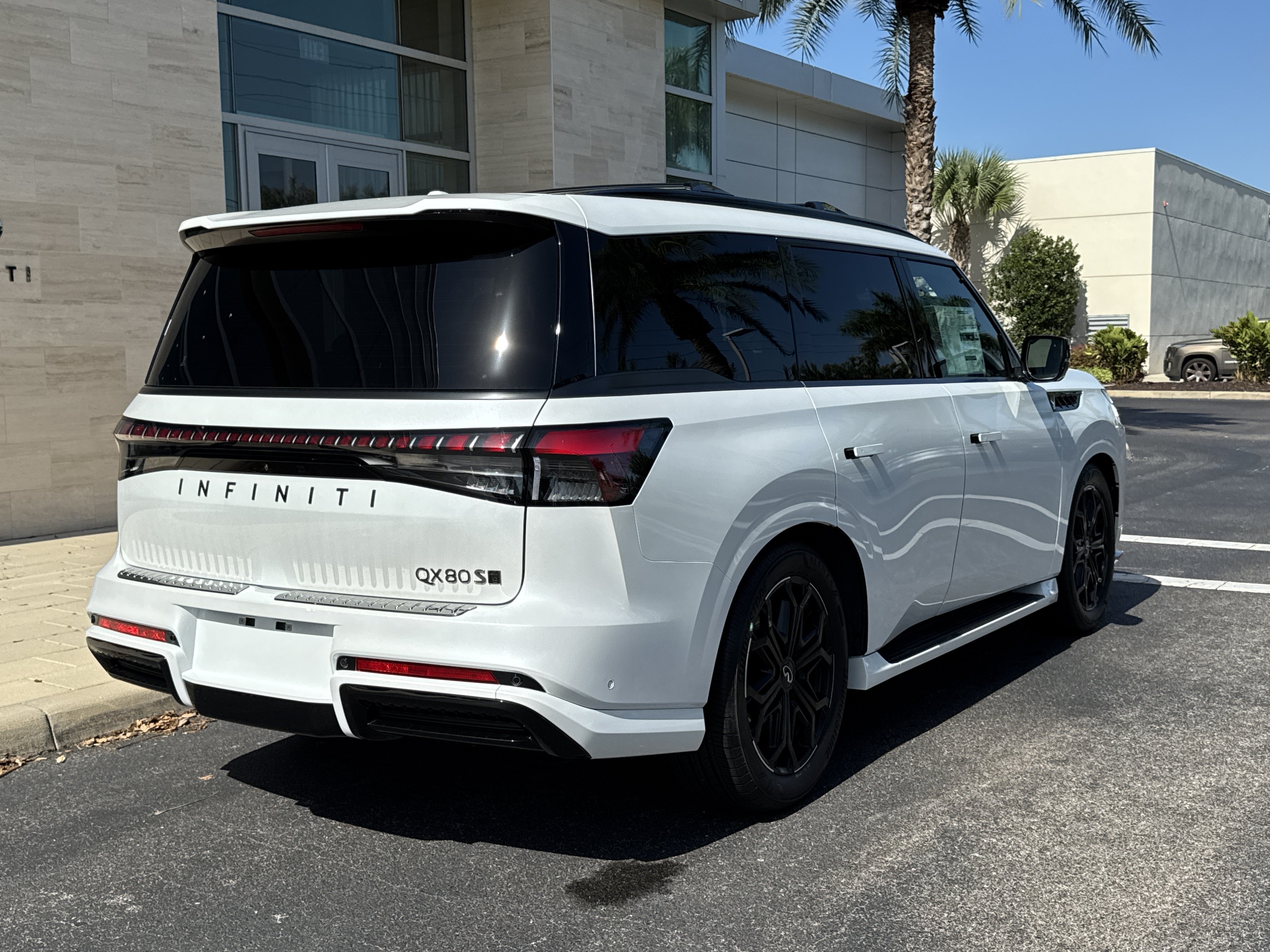 New 2027 INFINITI QX80 SPORT SUV