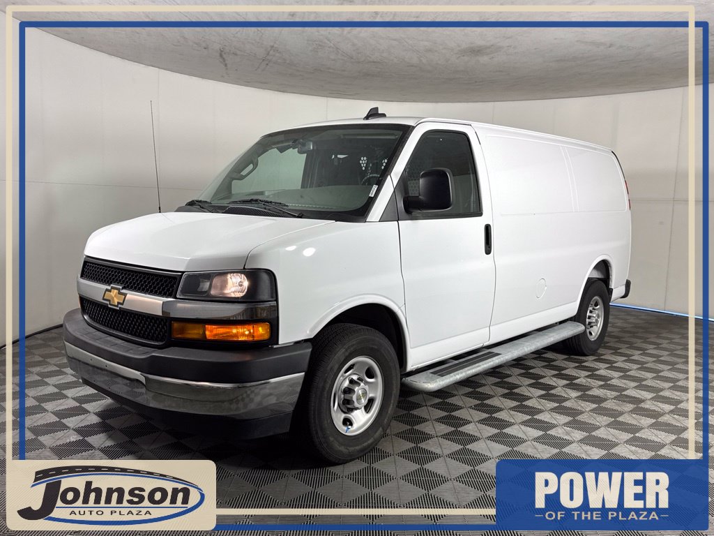 2025 Chevrolet Express Cargo