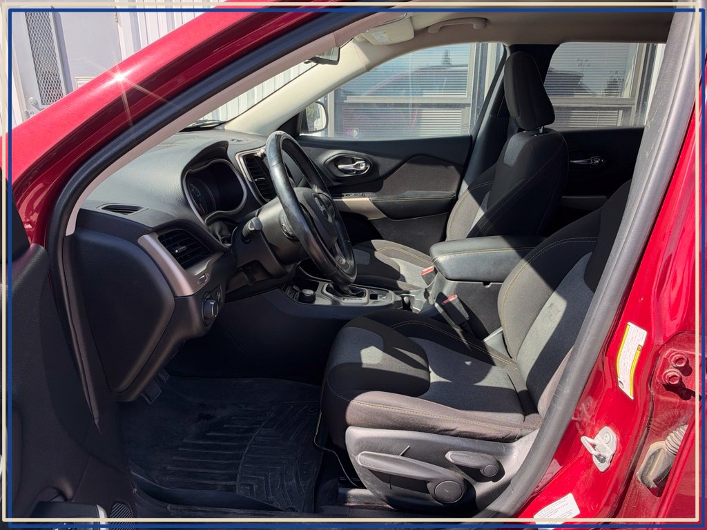 Used 2017 Jeep Cherokee Sport 4x4 SUV