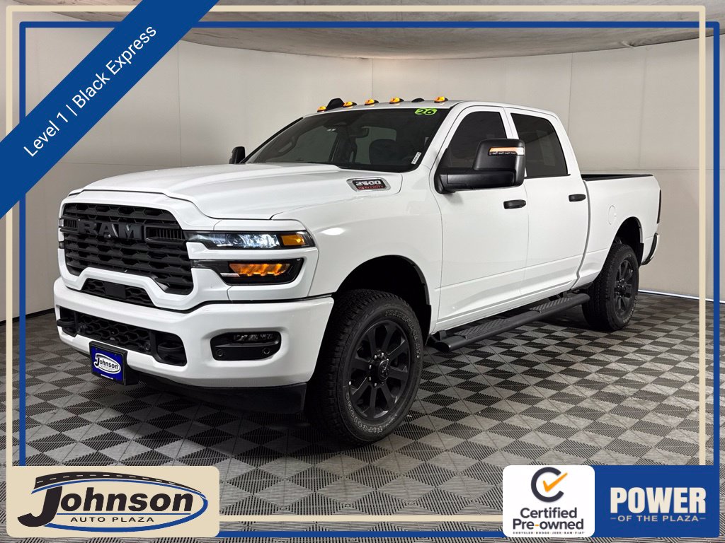 2026 RAM 2500 Pickup Tradesman/Black Express