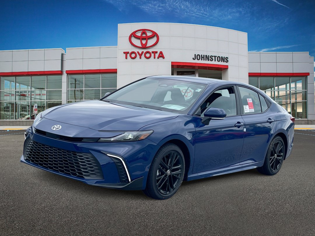 2026 Toyota Camry SE Sedan