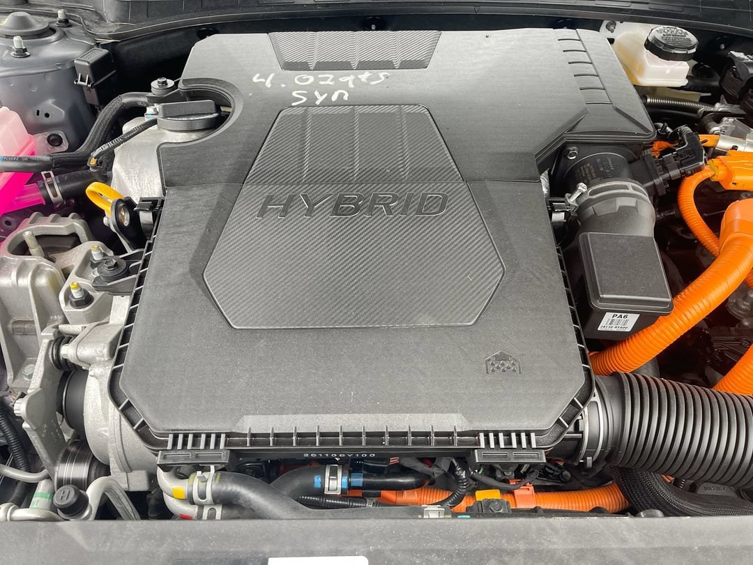 2024 Hyundai Elantra Blue - Photo 18
