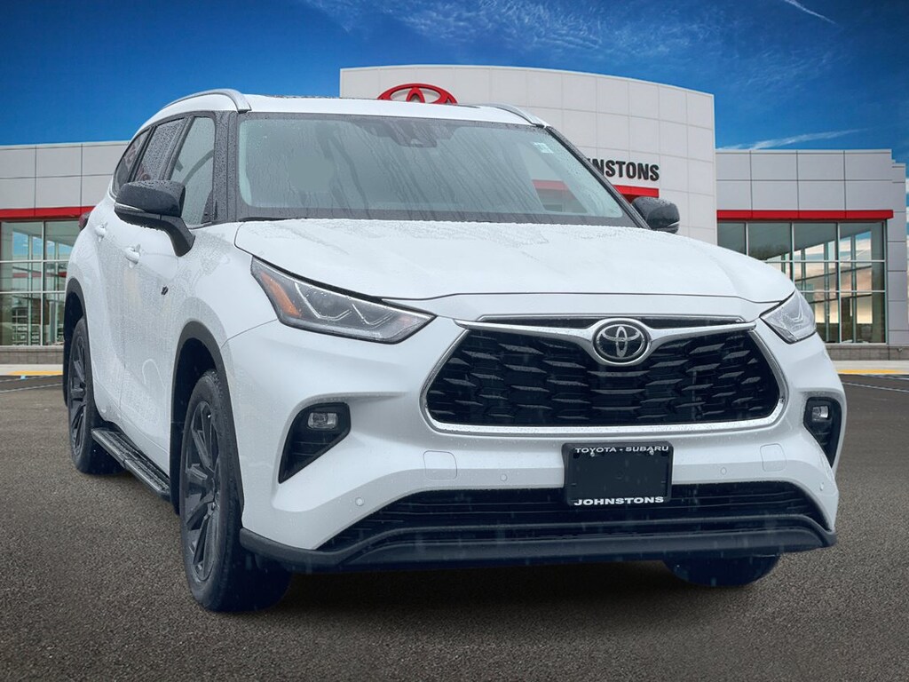Used 2026 Toyota Highlander Limited SUV