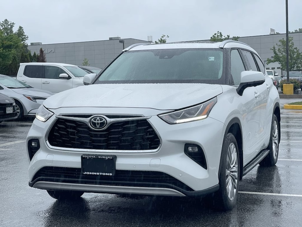 Used 2026 Toyota Highlander Platinum SUV