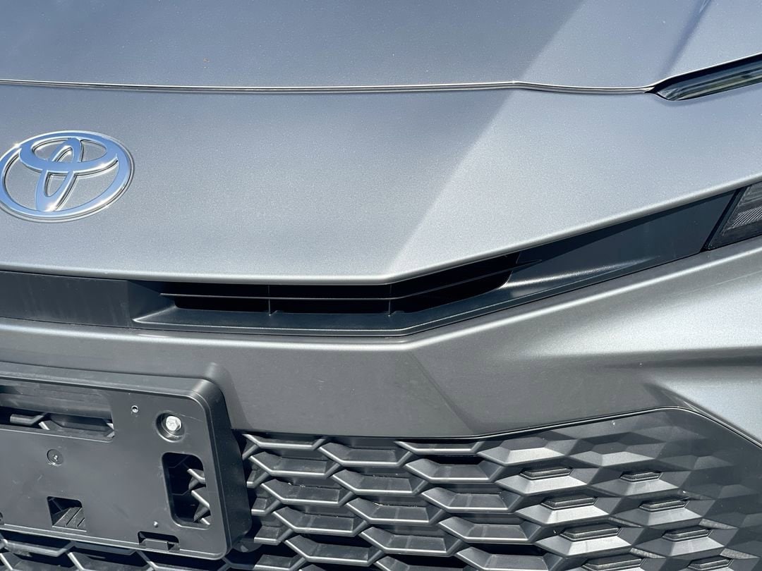 2026 Toyota Camry SE - Photo 19
