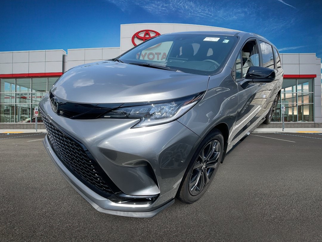2026 Toyota Sienna Van Passenger Van 