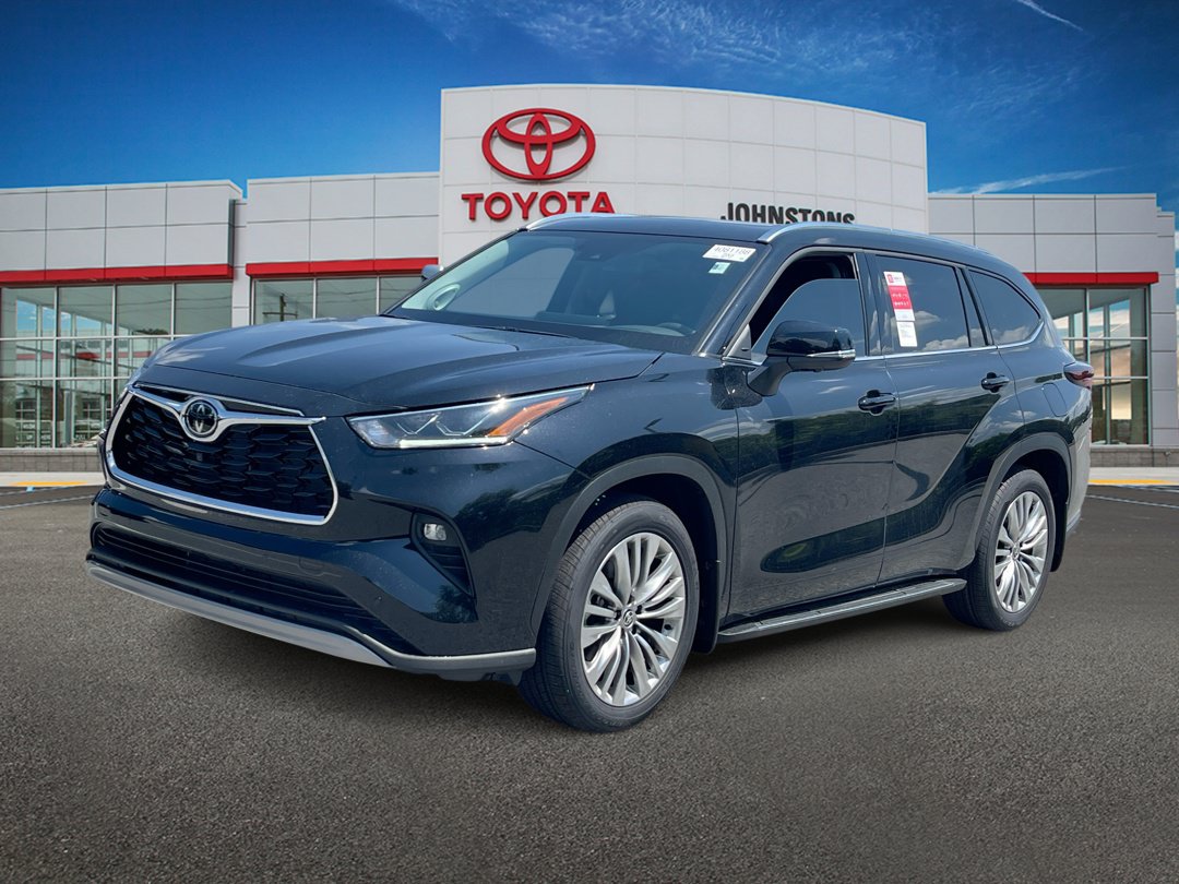 2026 Toyota Highlander SUV 