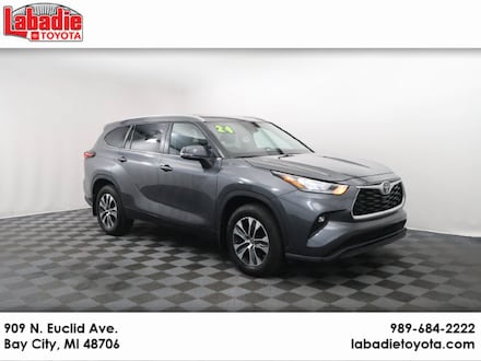 2024 Toyota Highlander XLE SUV
