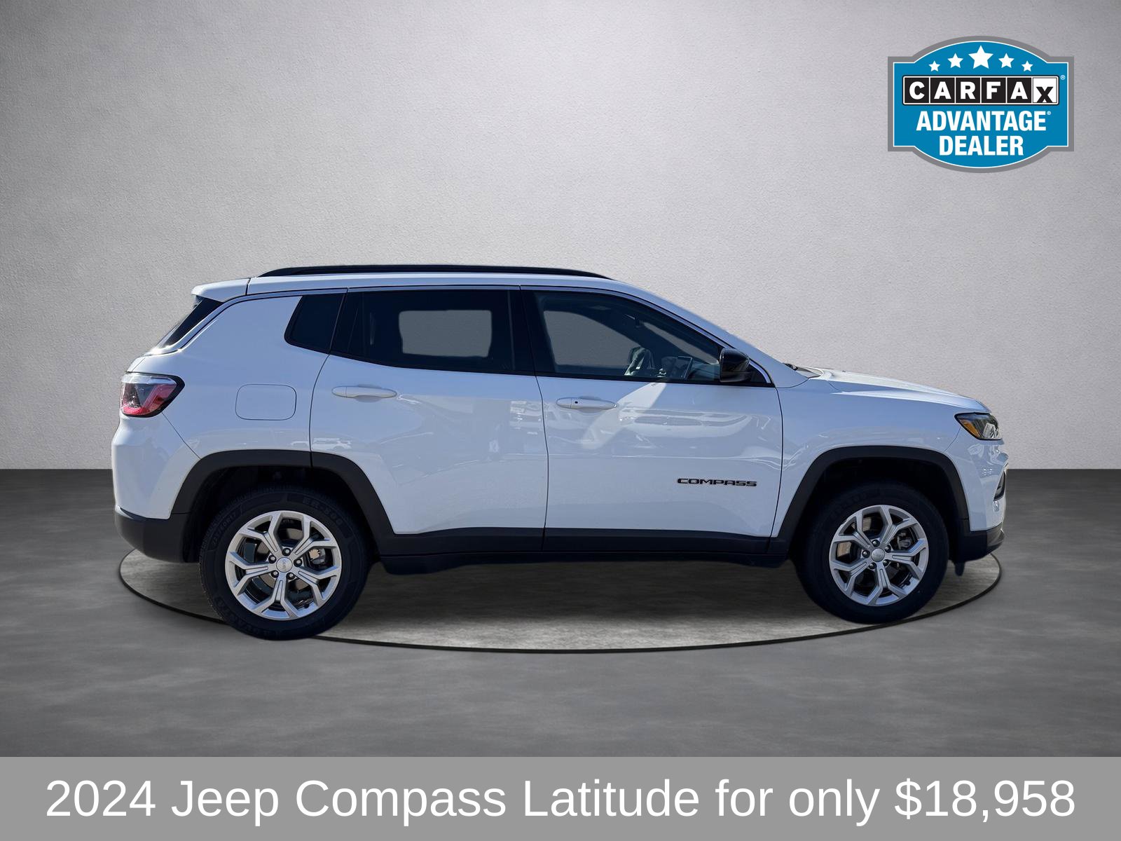Used 2024 Jeep Compass Latitude SUV