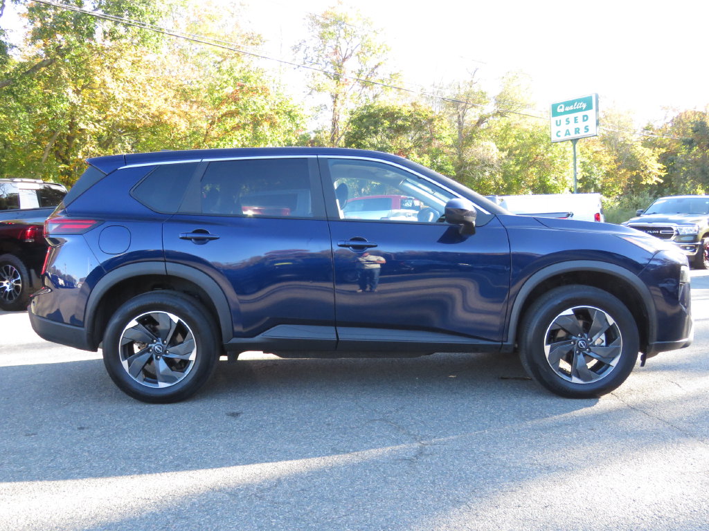 Used 2025 Nissan Rogue SV SUV