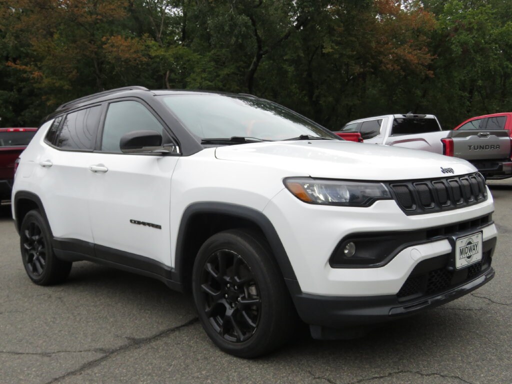 Used 2022 Jeep Compass Latitude SUV