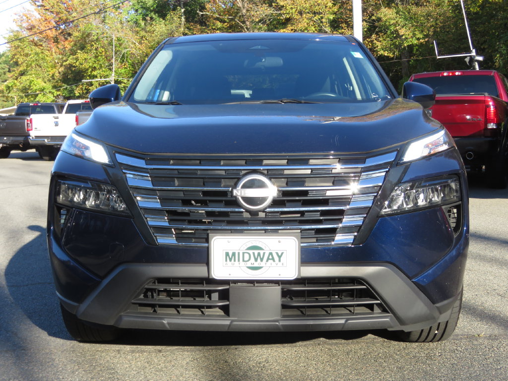Used 2025 Nissan Rogue SV SUV