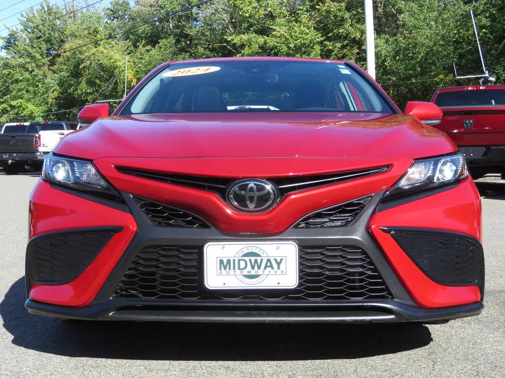 Used 2024 Toyota Camry SE Sedan