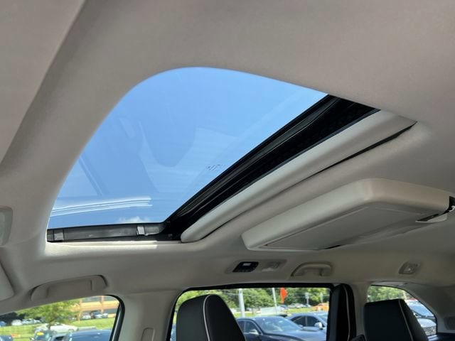 2025 Honda Odyssey Elite - Photo 19