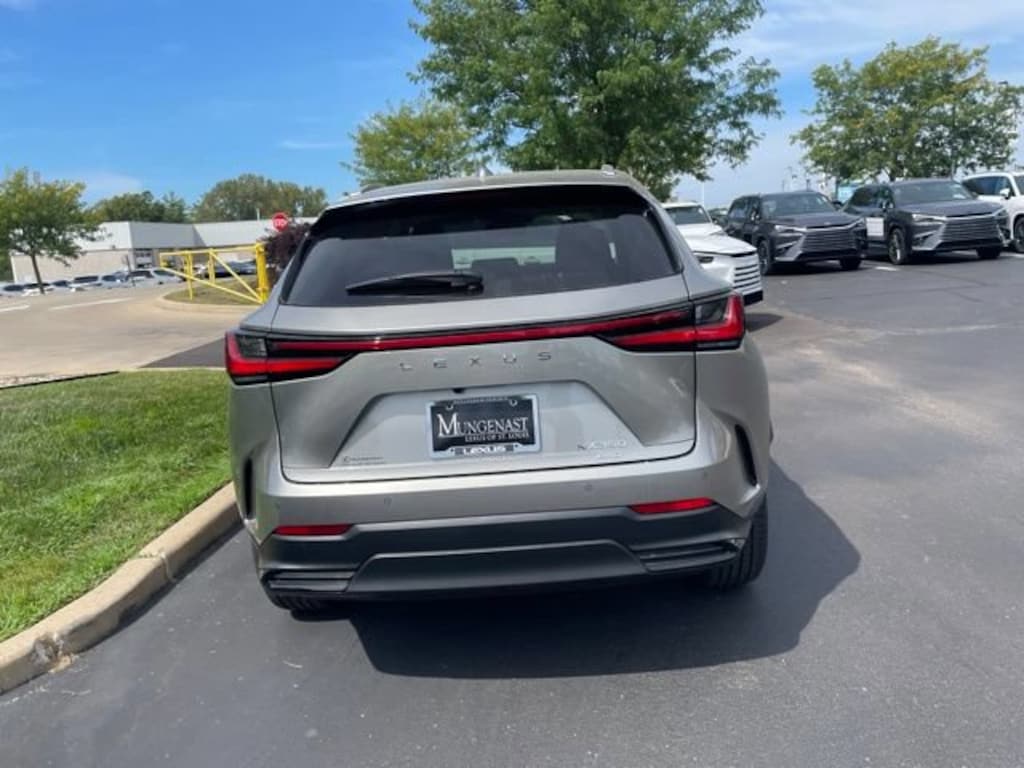 New 2026 Lexus NX 350 PREMIUM AWD 5-DOOR SUV 4X4