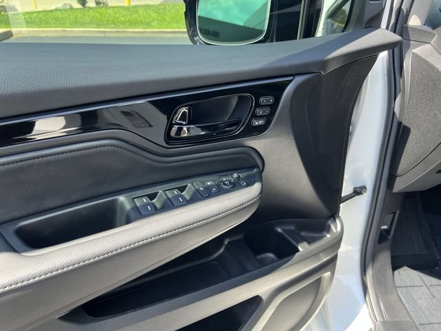 2025 Honda Odyssey Elite - Photo 11