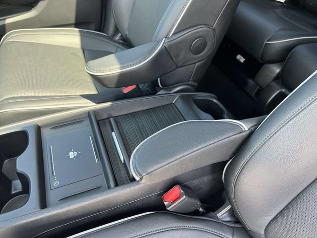 2025 Honda Odyssey Elite - Photo 18