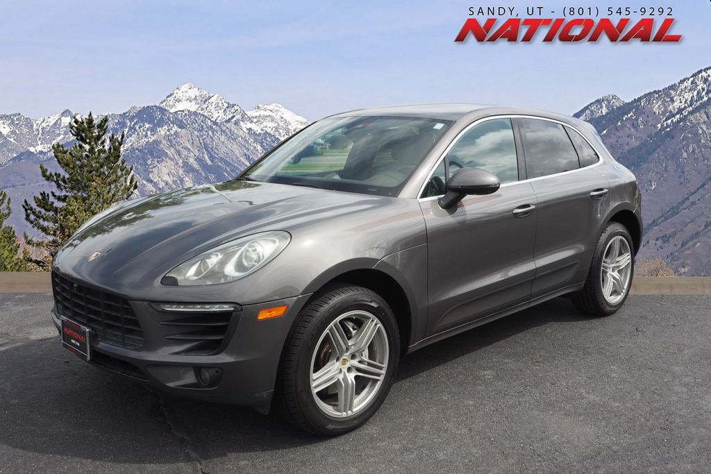 2017 Porsche Macan S