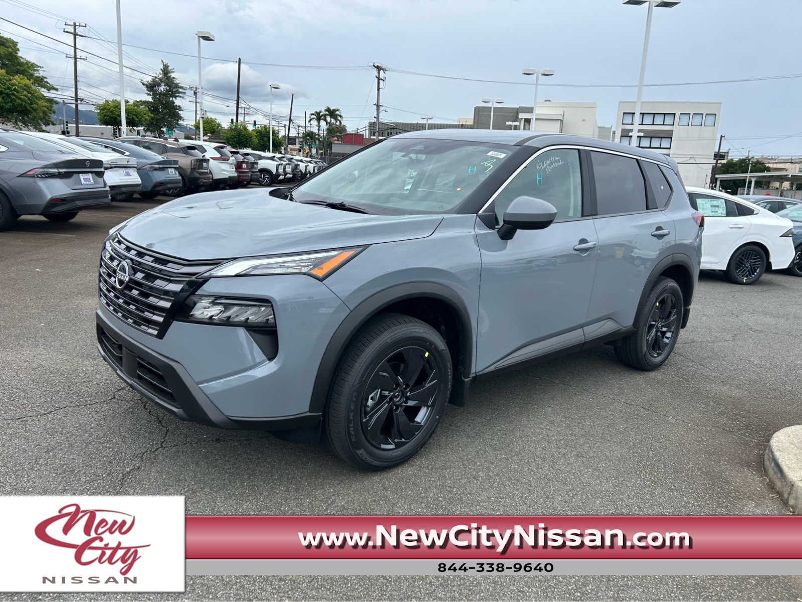 2026 Nissan Rogue SV FWD 5N1BT3BA0TC792348 E12028