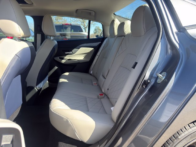 2026 Nissan Sentra SL - Photo 13