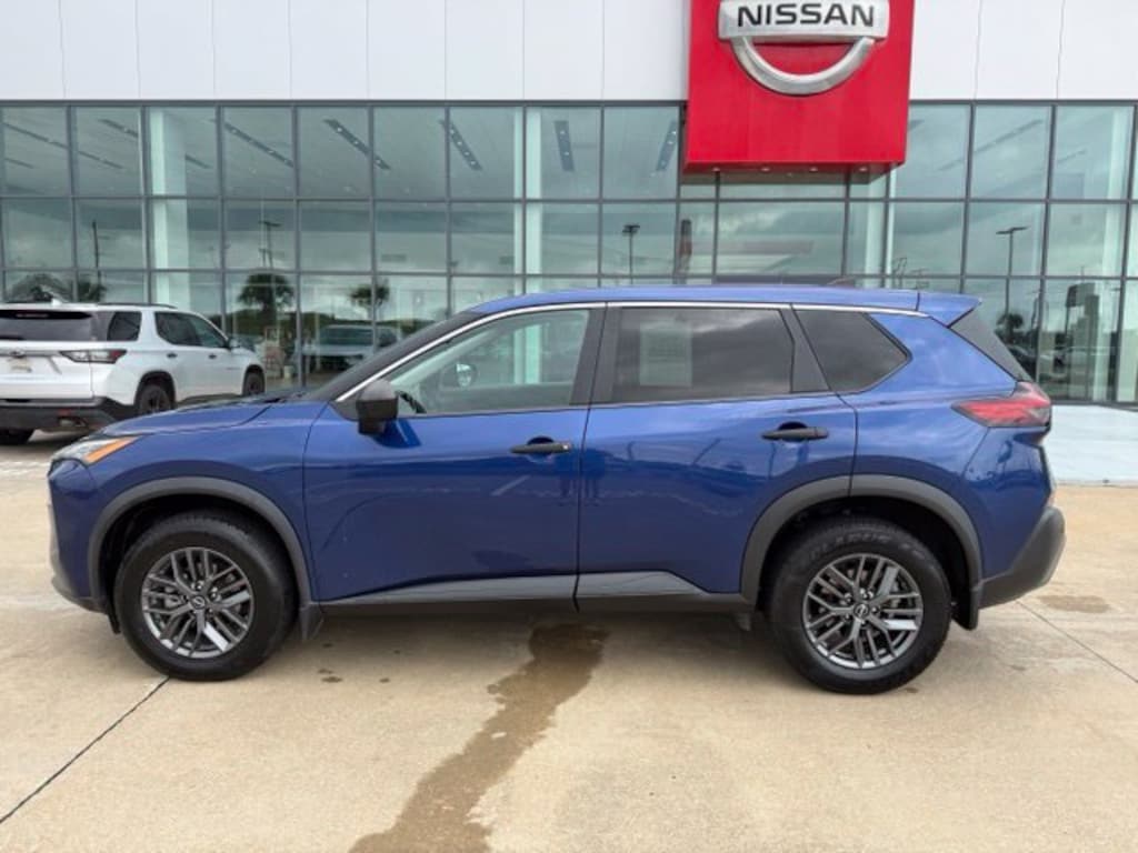 Used 2023 Nissan Rogue S SUV
