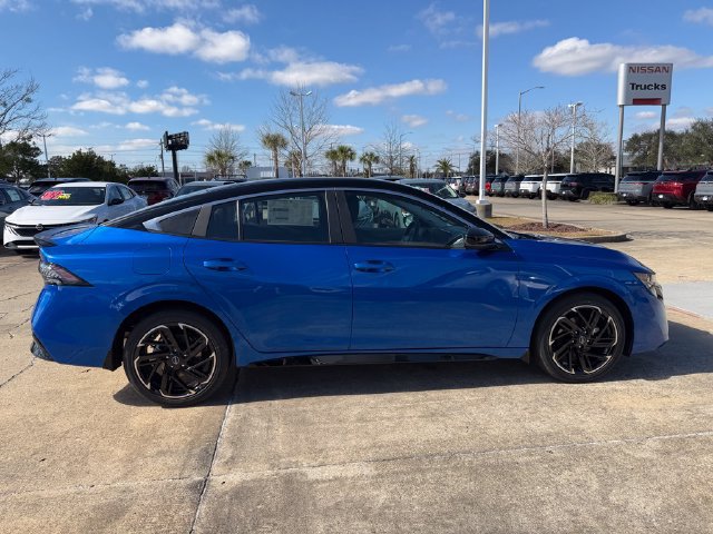 2026 Nissan Sentra SR - Photo 6