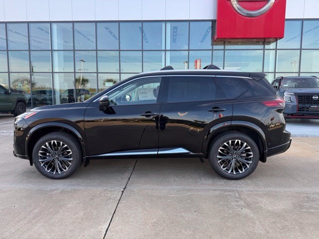 2026 Nissan Rogue Platinum - Photo 2