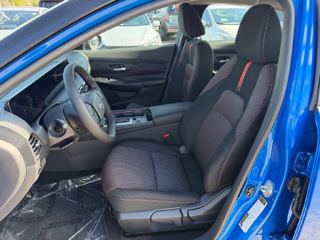 2026 Nissan Sentra SR - Photo 11