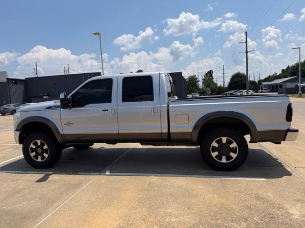 Used 2015 Ford F-250SD Lariat Truck Crew Cab