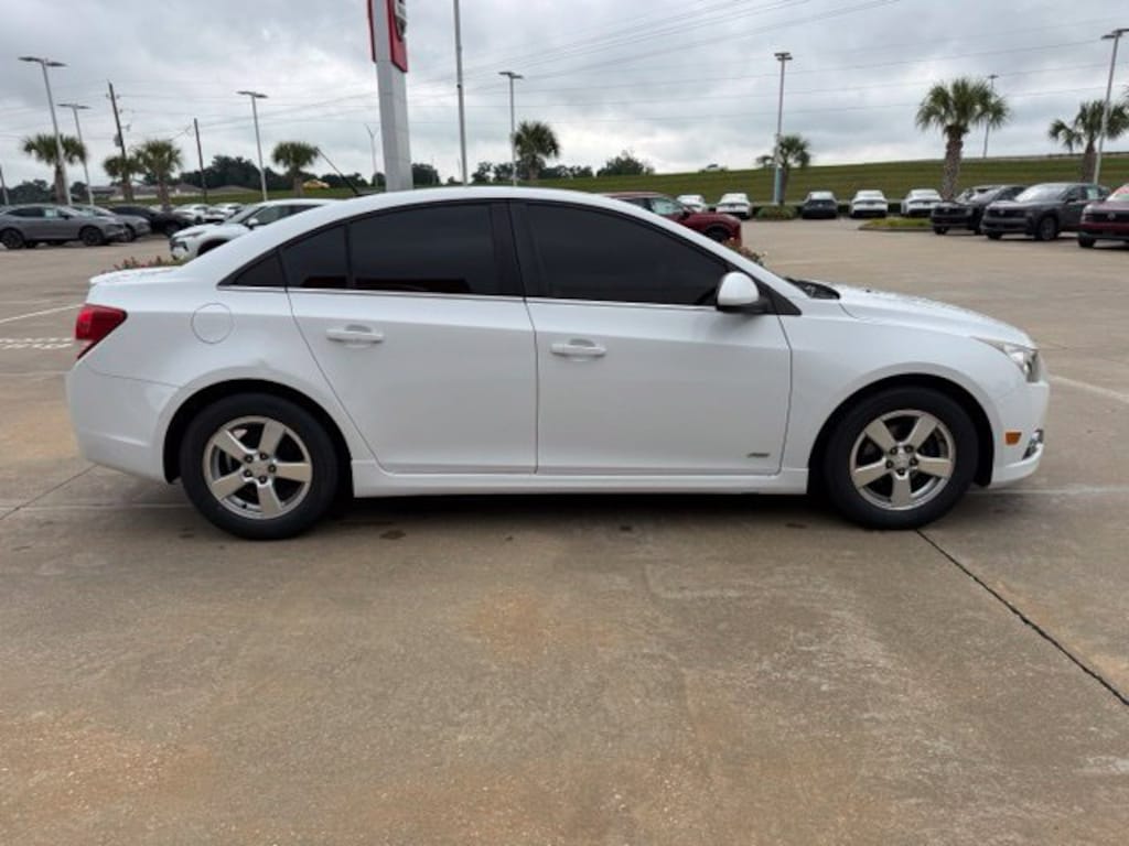 Used 2012 Chevrolet Cruze 1LT Sedan