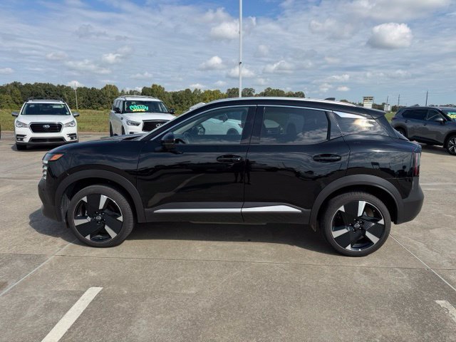 Used 2025 Nissan Kicks SR SUV