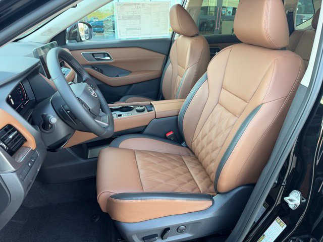 2026 Nissan Rogue Platinum - Photo 11