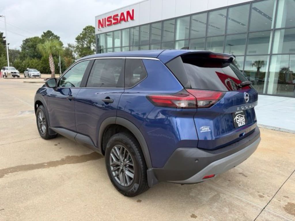 Used 2023 Nissan Rogue S SUV